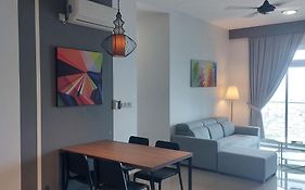 Twin Galaxy Jb Homestay By Summer